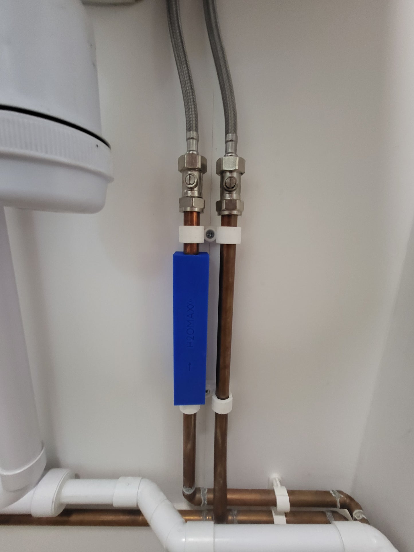 H2OMAX Water Activator designed for 15 mm to 24 mm  Taps, showers or pipes